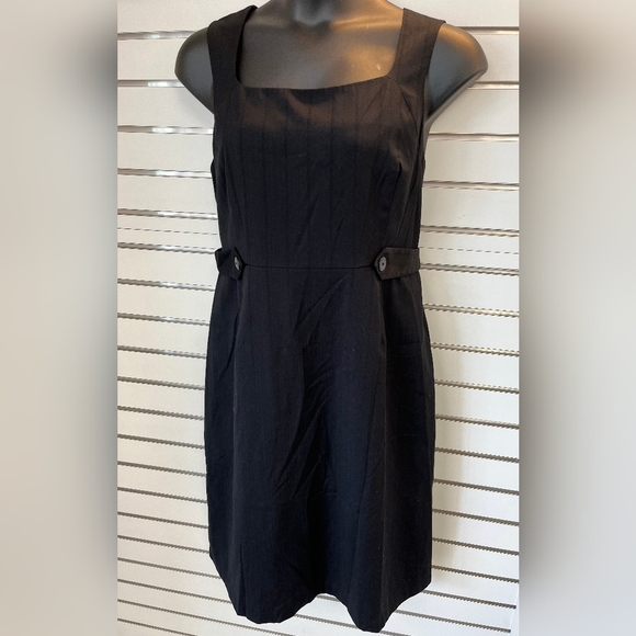 CUTE PLUS SIZE Y2K NAVY DRESS W/ Decorative Buttons - Picture 2 of 5